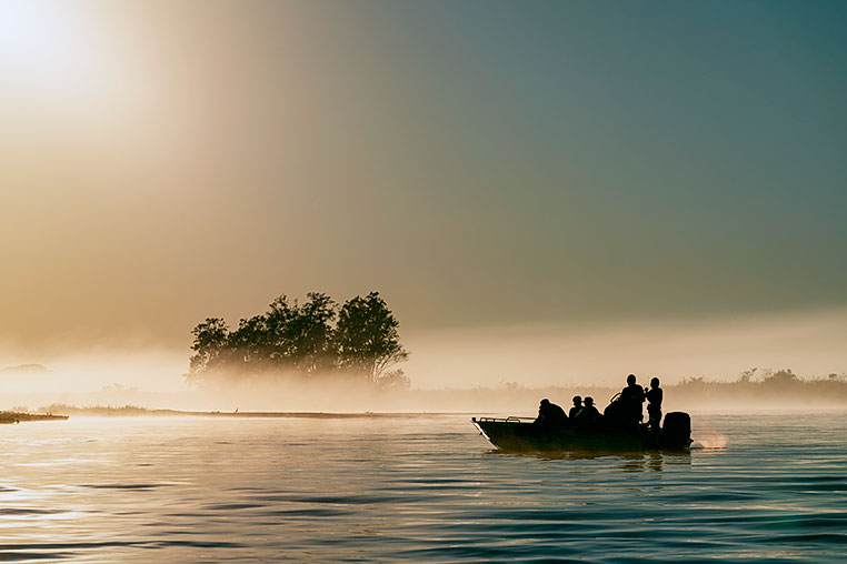 Boot im Pantanal auf einer Fotoreise durch Brasilien